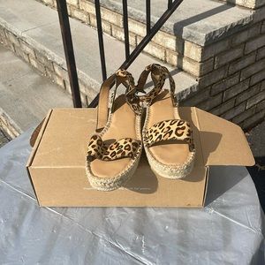 Soludos Leopard print ankle sandals